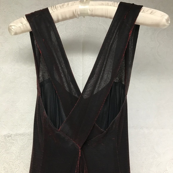 🎃 Red and black formal sparkling dress size 3/4🕷 - Picture 2 of 8